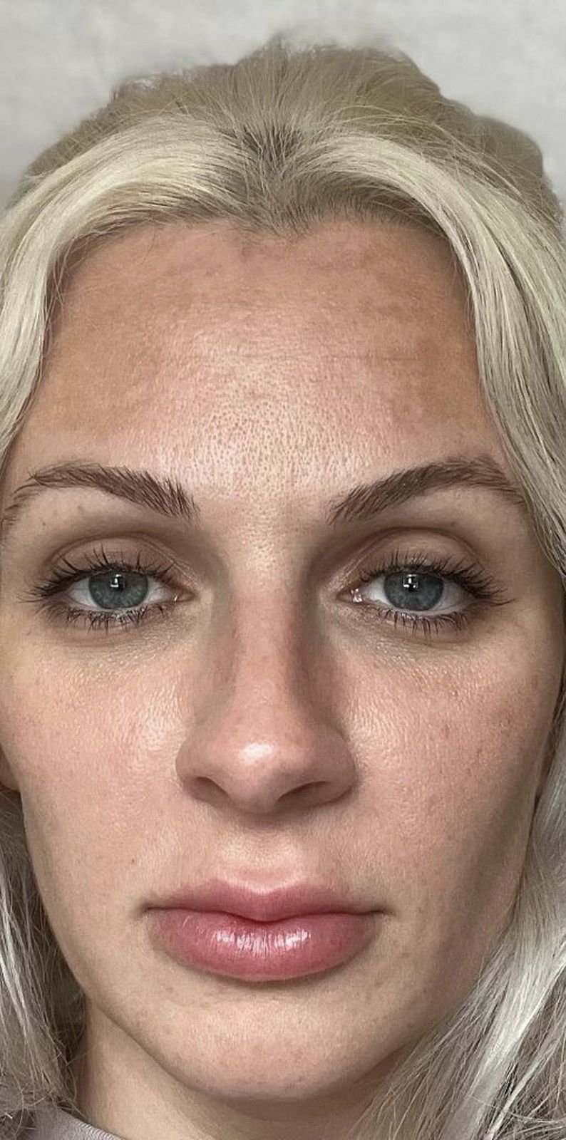 blonde woman with blue eyes and smooth skin winchester